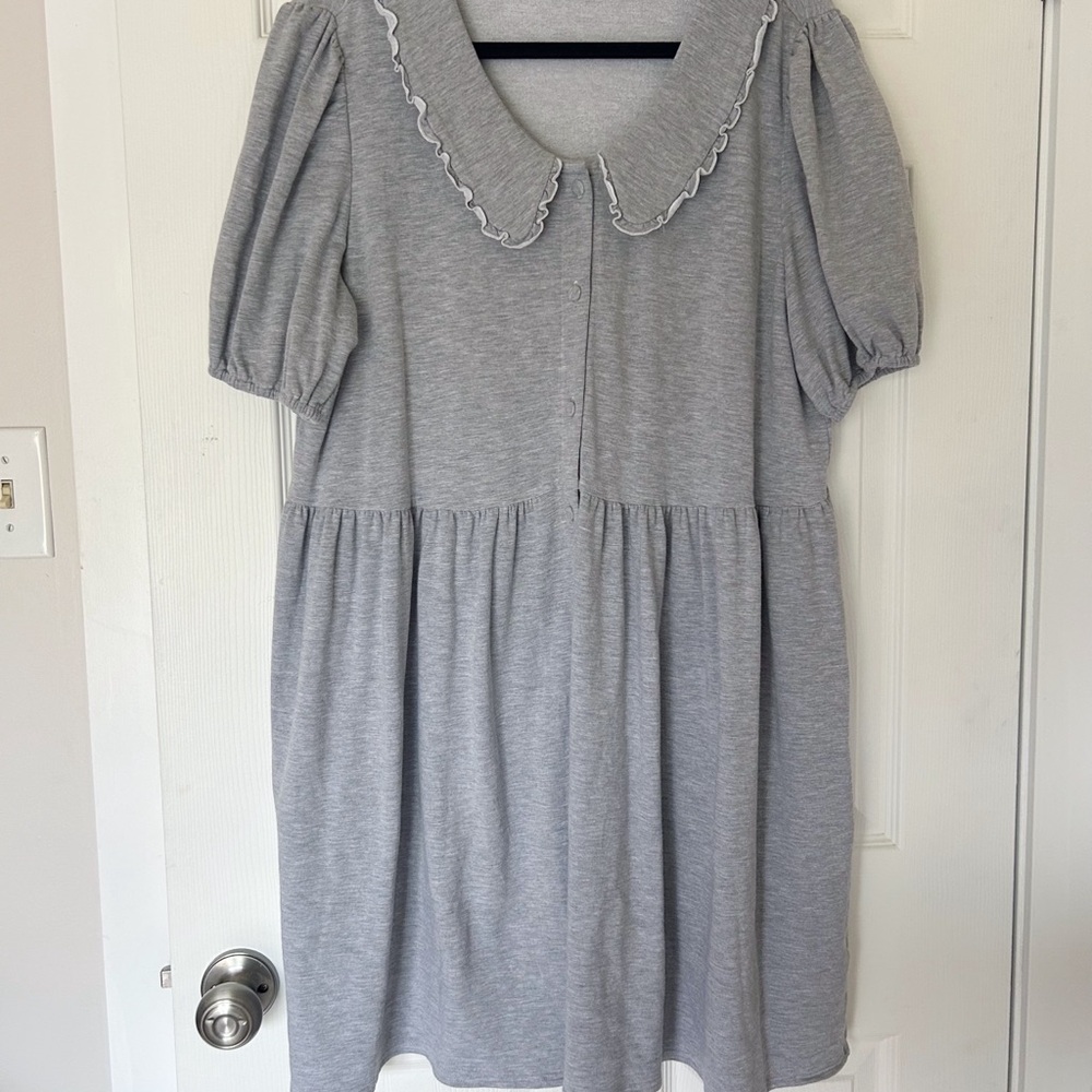 Smash & Tess dress-XL with Scalloped Collar